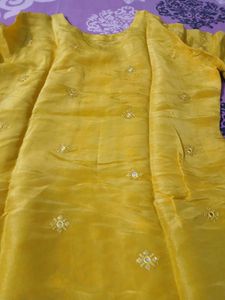 Elegant Yellow Kurta Set