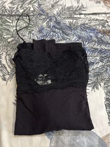 Women Black Top