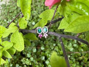 EMERALD GREEN WITH PINK AD STONE EARRINGS