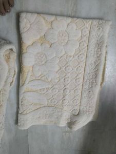 Vintage Floral Bath Towel