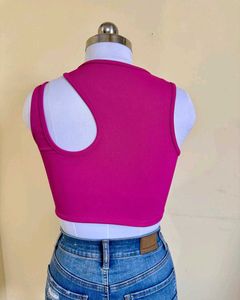 Urbanic Cut-out Top❤️