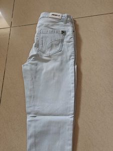Jealous 21 Light Wash Jeans