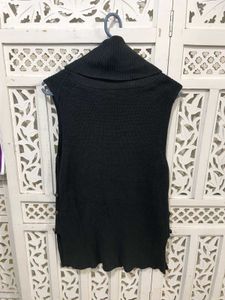 🎀Black Cowl Neck Knit Vest ()