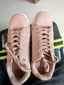 Blush Pink Textured Casual Sneakers
