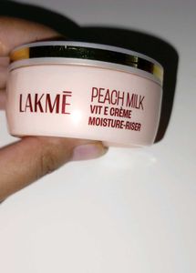 Lakme Moisturizer
