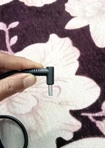 HP LAPTOP CHARGER NEW AND ORIGINAL 135 WATT