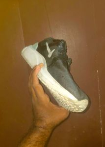 Nike Vomero 15 Custom Painted UK 10