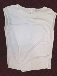 Elegant White Sleeveless Top