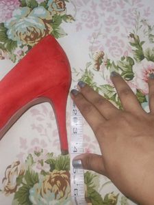 Dorothy Perkins Red Suede Pumps
