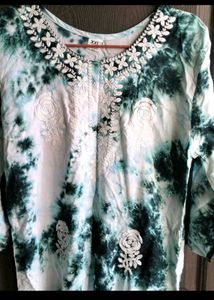 Chikankari Tie And Dye