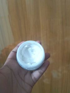 Glow &amp; Lovely Glass Bright Creme