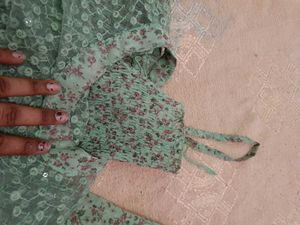 Green Floral Ruffle Beutiful Top