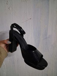 Reptilian Black Chunky Platform Heels(3.5 -4 inche