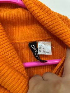 H&amp;M Orange Turtleneck Jumper