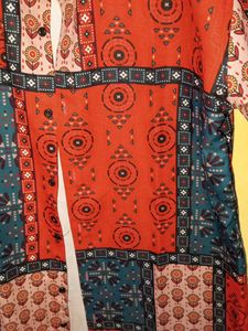 Patterned Men&#39;s Shirt
