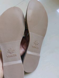 Traditional Flip Flops