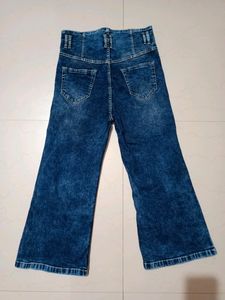 Bootcut/Bellbottom Dark Blue Jeans(Women)