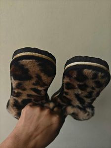Size 37 Fur Flip Flops