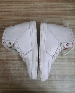 Round Toe Boots