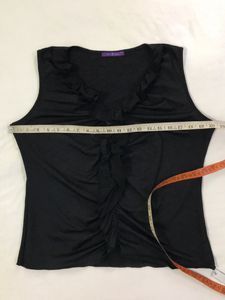 Black Stretchy Top With Ruffles