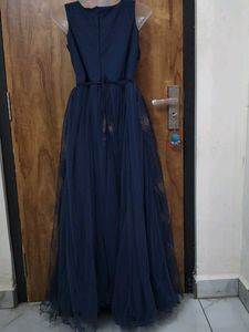 NEW ❤️ WITHOUT TAG..Elegant Navy Blue Gown