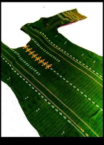 Vintage Embroidered Kurti Set With Saree