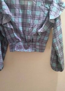 Balloon Sleeve CROP TOP