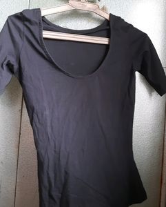 ONLY Black Top With Back Design