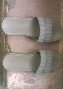 Slipper