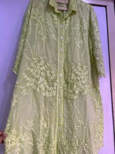 Green Floral Embroidered Kurta Top