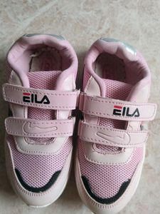 Pink &#39;Eila&#39; Sneakers