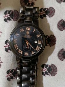 Elegant Rolex Watch (No Cell In It)
