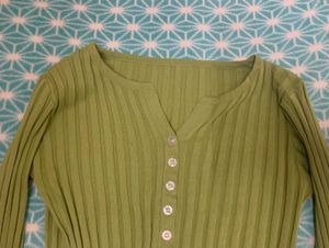 Order Fast💚- Green Ribbed Button-Down Cardigan