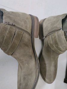 Clarks Suede Leather Unisex Boots