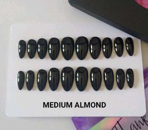 Press On Nails