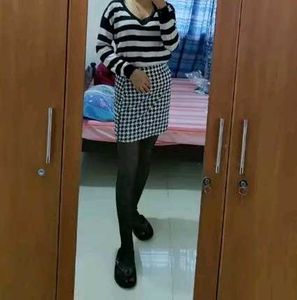 Houndstooth Mini Skirt