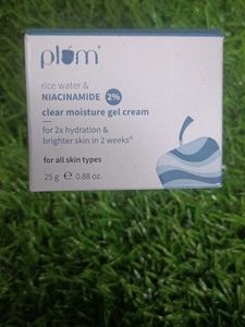 Plum Rice Water & Niacinamide Gel Cream