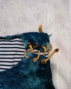 Sleeveless Trendy Top