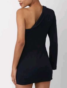 SALEE!! FOREVER 21 One-Shoulder Mini Dress - Black