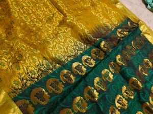 Kanjivaram Pattu Saree Green &amp; Gold Sare😍