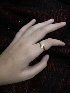 Elegant Gold Ring