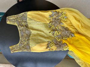 OFFER FOR TODAY 🚨🚨🚨Beautiful Party Gown