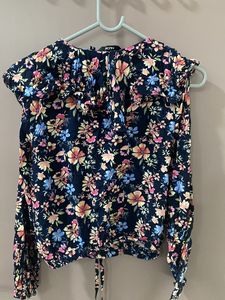 Woman’s Navy Blue Floral Top