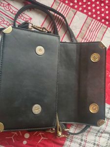 Chic Two-Tone Crossbody Bag