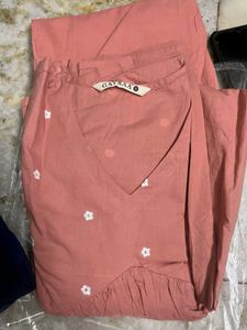 Brand new ❗️❗️❗️ Elegant Pink Kurta Set