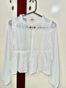 WOMEN WESTERN GEORGETTE  TOPFabric: GeorgetteSleeve Length: Long SleevesPattern: SolidSizes:XS