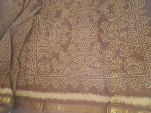 Brown Bandhej Print Cotton Saree