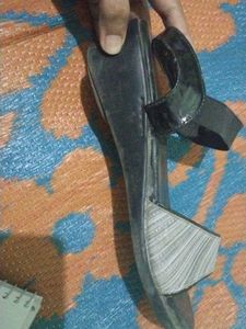Stylish Black Heel Sandals