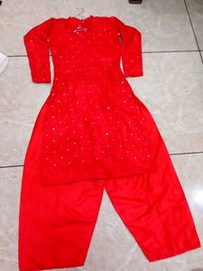 Kurti Palazzo
