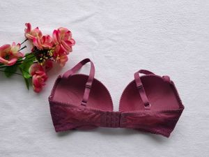 Victoria&#39;s Secret : Upper Inner
